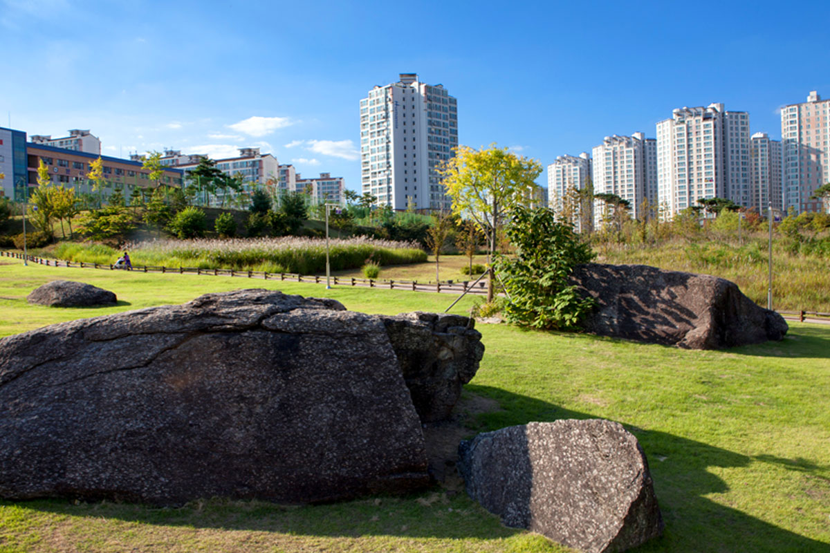 Osan Doksanseong Fortress and Semadae Site image_03